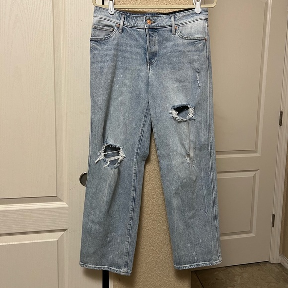 Express Low Rise Light Wash Ripped Baggy Relaxed Straight Jeans 8 8S 8 Short - Picture 5 of 15